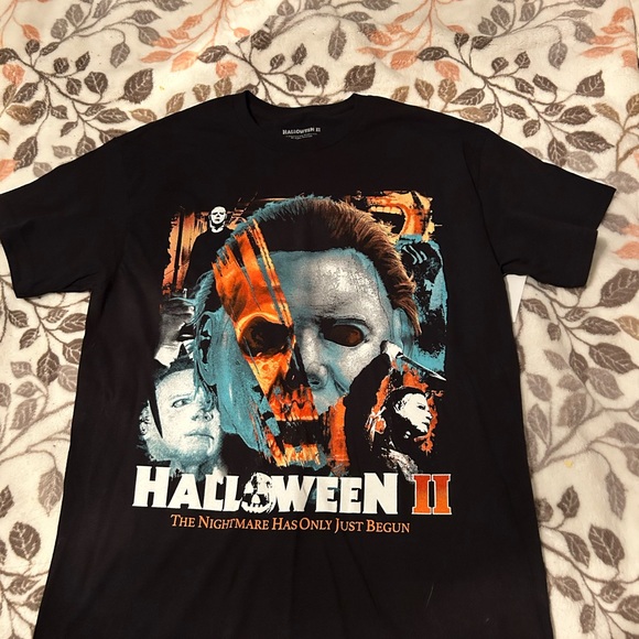 Universal Other - Halloween II Collage Black Graphic T-Shirt Unisex  Medium- Classic Horror Movie